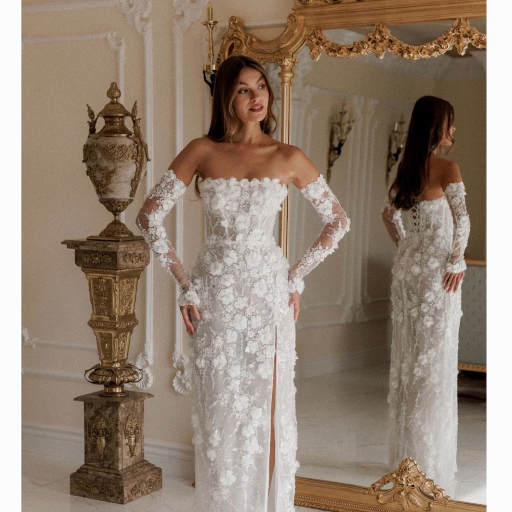 Isabella Gown (Elegant white floral dress)